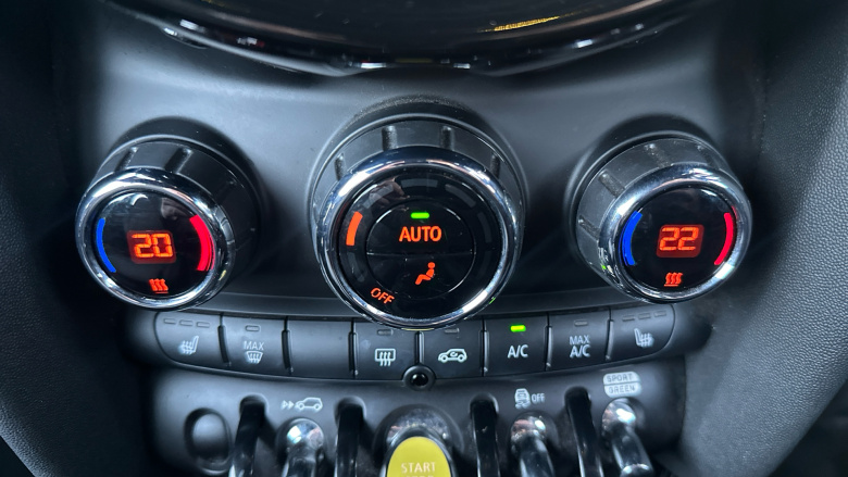 MINI Hatchback 135kW Cooper S Level 2 33kWh 3dr Auto Electric Hatchback